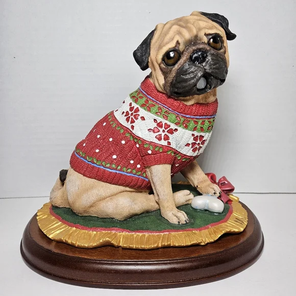 Danbury Mint Happy Howl-idays Pug Christmas Holiday Figure Realistic*Read* Art